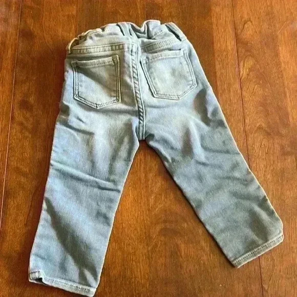 Gap  Jeans - Picture 3 of 4